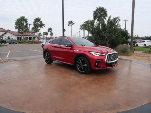 Used 2023 INFINITI QX55 Essential image 1