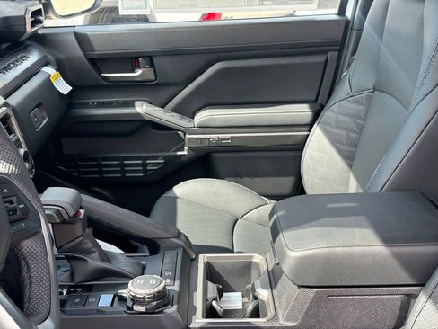 New 2026 Toyota Tacoma TRD Sport AWD/4WD image 9