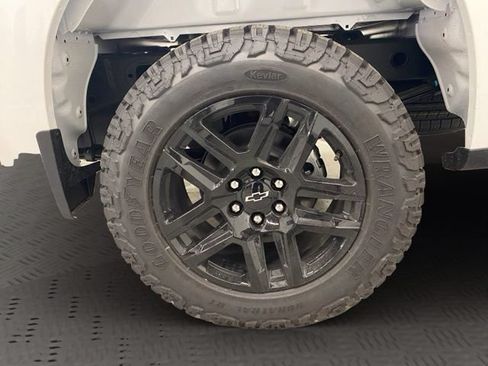 New 2026 Chevrolet Silverado 1500 Custom w/ Turbomax Blackout Package AWD/4WD image 16