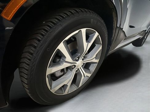 Used 2021 Hyundai Palisade Limited w/ Winter Package AWD/4WD image 4