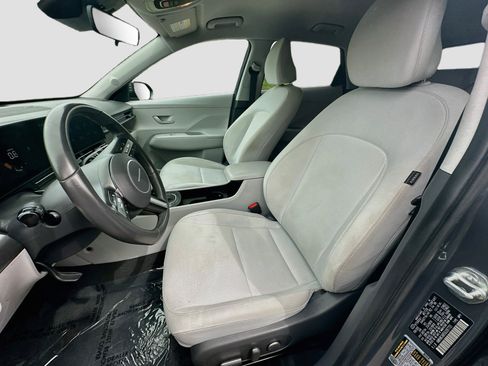 Used 2025 Hyundai Kona SEL AWD/4WD image 13
