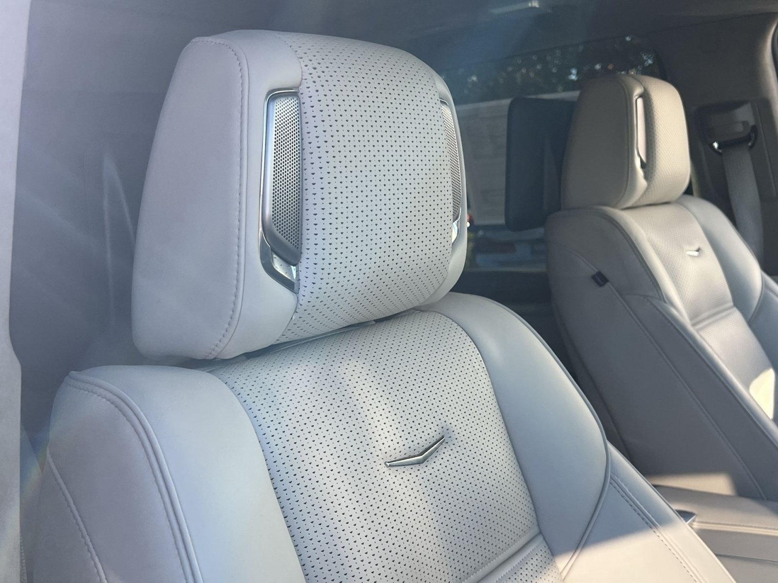 Used 2026 Cadillac Escalade Platinum Sport AWD/4WD image 37