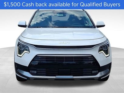 New 2025 Kia Niro EX Touring