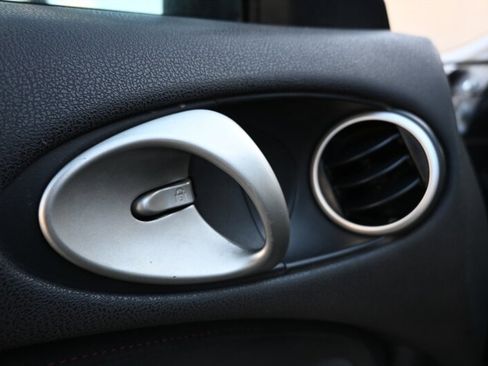 Used 2013 Nissan 370Z Touring w/ Sport Pkg RWD image 18
