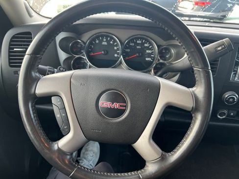 Used 2009 GMC Sierra 1500 W/T image 17