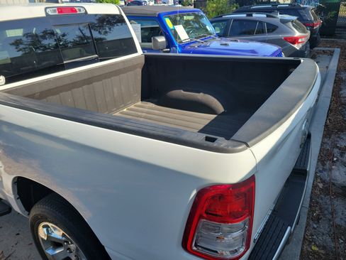 Used 2022 RAM 1500 Big Horn RWD image 10
