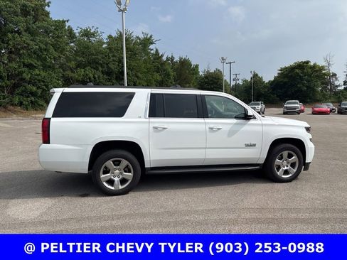 Used 2019 Chevrolet Suburban LT w/ Texas Edition Package RWD image 8