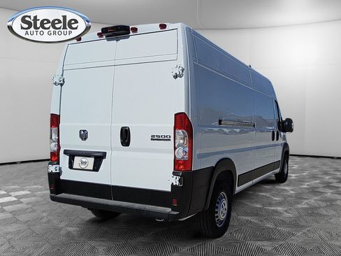 New 2026 RAM ProMaster 2500 w/ Convenience Group FWD image 5