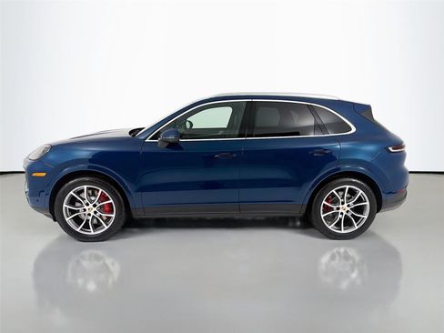 New 2025 Porsche Cayenne S image 2