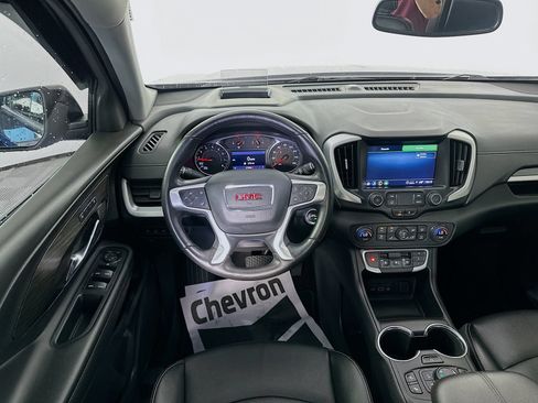 Used 2022 GMC Terrain SLT w/ Tech Package FWD image 24