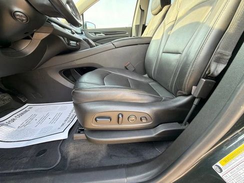 Used 2021 Buick Enclave Avenir w/ Avenir Technology Package AWD/4WD image 10