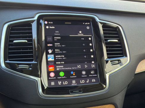 Certified 2023 Volvo XC90 B6 Plus AWD/4WD image 21