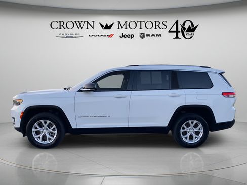 Used 2023 Jeep Grand Cherokee L Limited AWD/4WD image 8