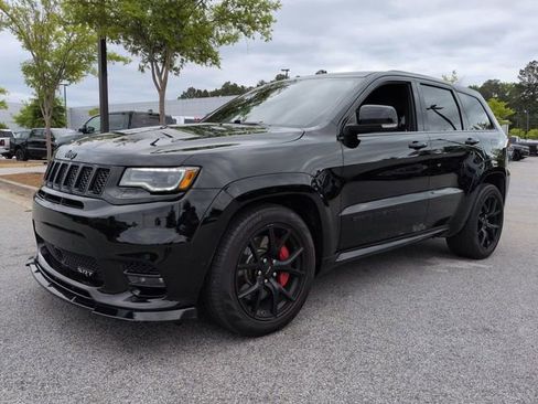 Used 2021 Jeep Grand Cherokee SRT AWD/4WD image 8
