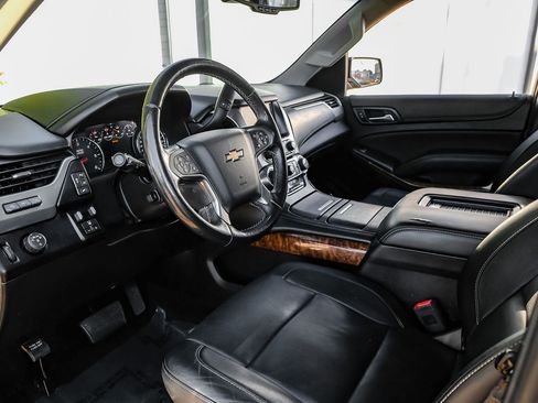 Used 2018 Chevrolet Tahoe Premier image 4