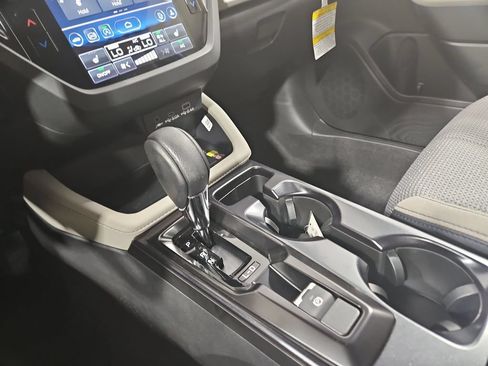 New 2026 Subaru Forester Premium AWD/4WD image 23