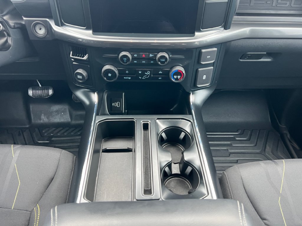 Used 2025 Ford F150 STX w/ Equipment Group 200A RWD image 3