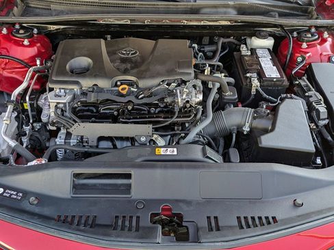 Used 2024 Toyota Camry SE image 29