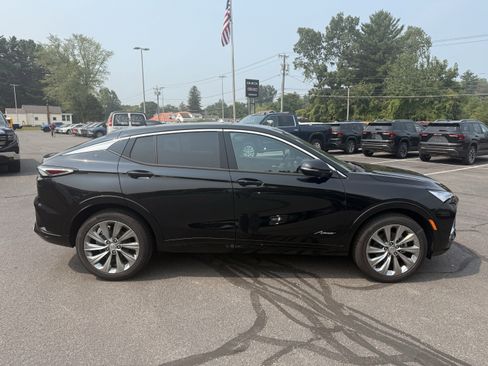 New 2025 Buick Envista Avenir image 6