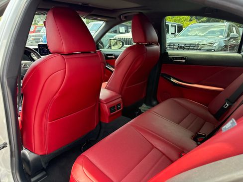 Used 2021 Lexus IS 350 F Sport RWD image 24
