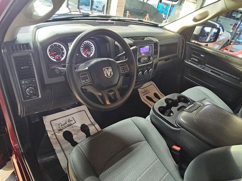 Used 2013 RAM 1500 Express image 31