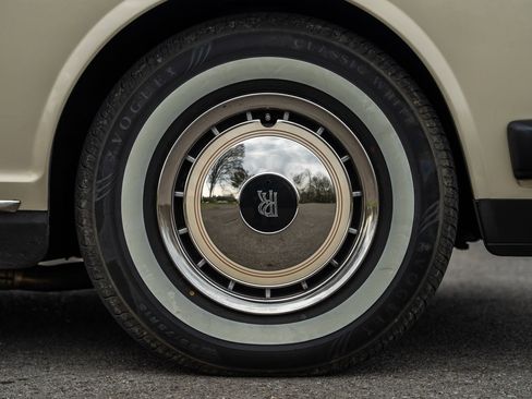 Used 1993 Rolls-Royce Silver Spur II image 36