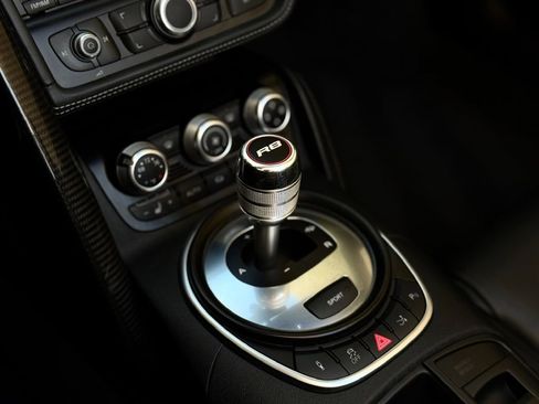 Used 2012 Audi R8 V10 image 27