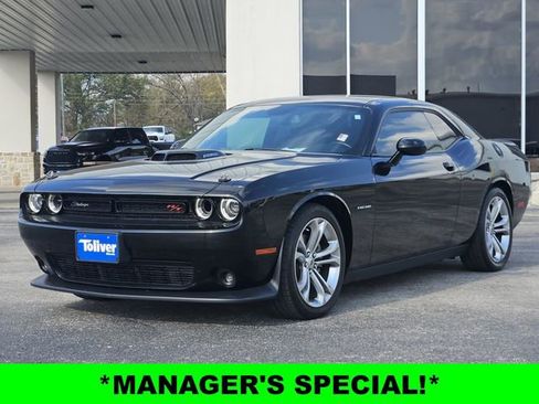 Used 2022 Dodge Challenger R/T w/ Shaker Package image 4