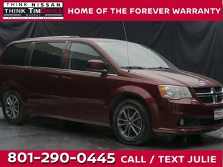 Used 2017 Dodge Grand Caravan SXT image 1