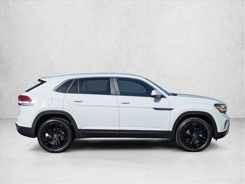 Used 2021 Volkswagen Atlas Cross Sport SEL w/ Luggage Net & Mats Package FWD image 4
