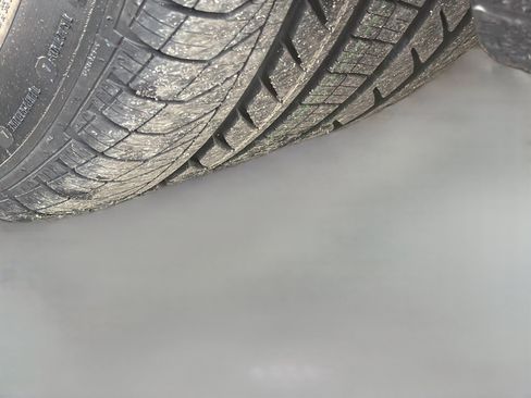 Certified 2024 BMW 740i w/ M Sport Professional Package RWD image 43