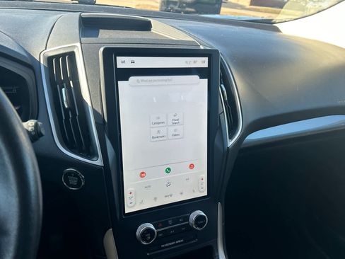 Used 2023 Ford Edge SEL image 32