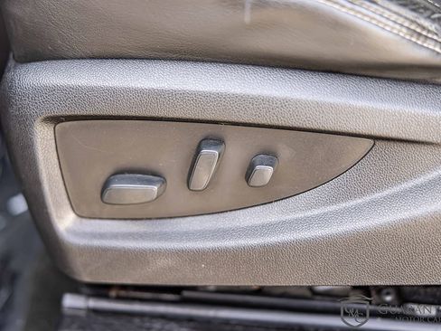 Used 2017 GMC Sierra 2500 Denali w/ Duramax Plus Package image 23