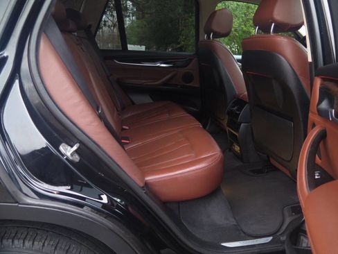 Used 2014 BMW X5 xDrive35i image 17