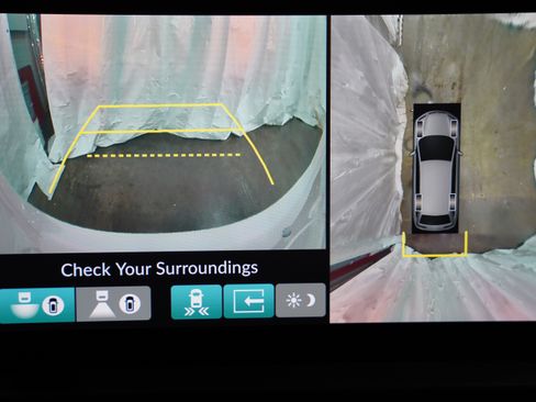 Used 2025 Honda Pilot Elite image 10