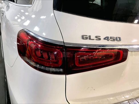 Used 2020 Mercedes-Benz GLS 450 4MATIC image 29
