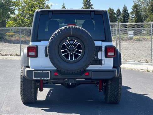 New 2026 Jeep Wrangler Unlimited Sport AWD/4WD image 4