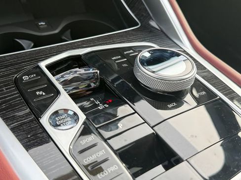 New 2026 BMW X6 xDrive40i w/ Executive Package image 32