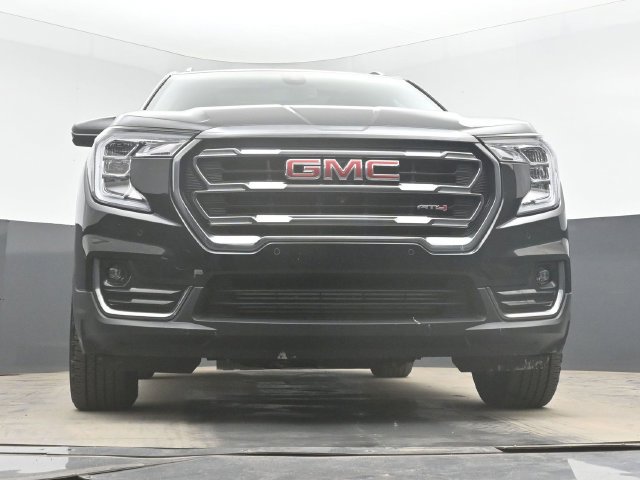 Used 2022 GMC Terrain AT4 w/ Infotainment Package II AWD/4WD image 44