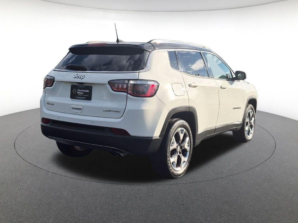Used 2018 Jeep Compass Limited w/ Navigation Group AWD/4WD image 5