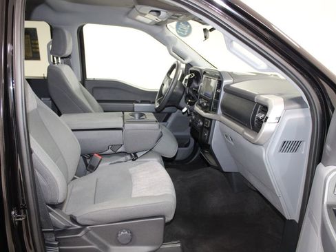 Used 2023 Ford F150 XLT AWD/4WD image 27