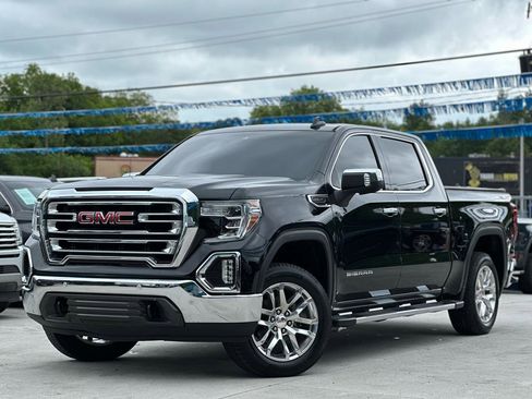 Used 2020 GMC Sierra 1500 SLT w/ SLT Premium Plus Package AWD/4WD image 3
