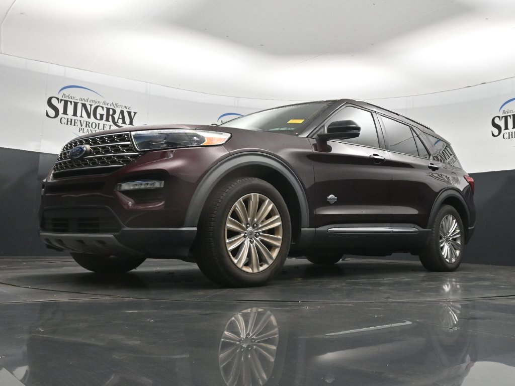 Used 2022 Ford Explorer King Ranch w/ Premium Technology Package RWD image 28