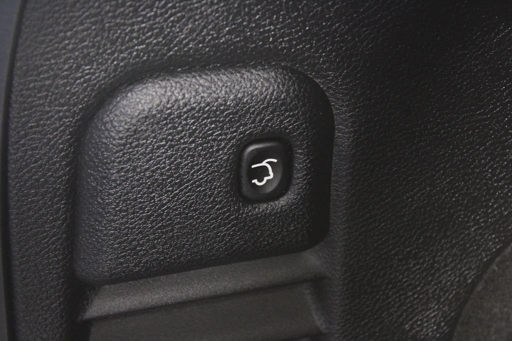 Used 2019 Jeep Grand Cherokee Limited RWD image 17