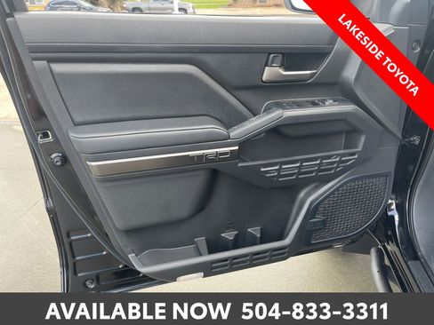 Certified 2024 Toyota Tacoma TRD Off-Road w/ TRD Off Road Upgrade Package AWD/4WD image 24