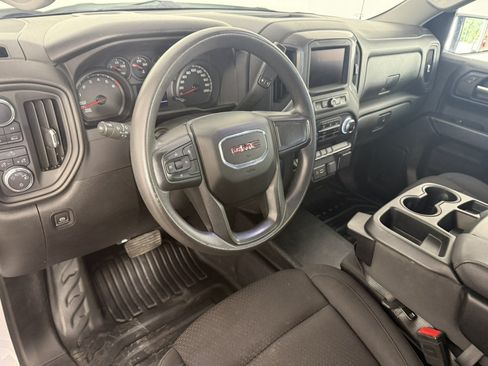 Used 2024 GMC Sierra 1500 Pro w/ Pro Value Package AWD/4WD image 15