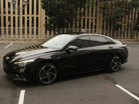 Used 2022 Hyundai Elantra N Line w/ Cargo Package image 12