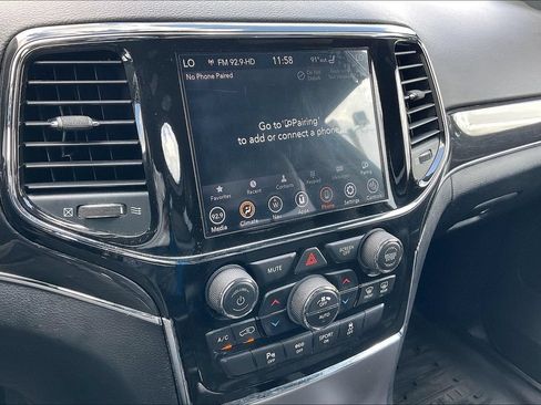 Used 2021 Jeep Grand Cherokee Trailhawk w/ Trailhawk Luxury Group AWD/4WD image 24