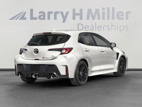 Used 2025 Toyota Corolla Core image 2