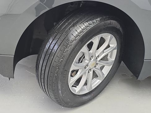 Used 2020 Chevrolet Equinox LT FWD image 30